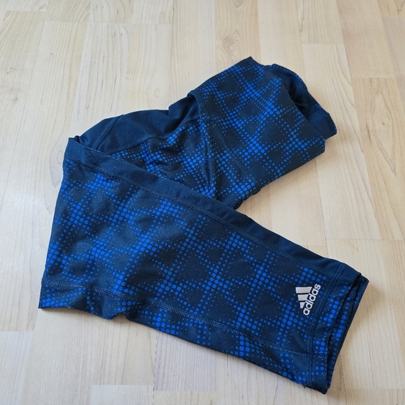 adidas Pants - Adidas Climalite Mid Rise 3/4 Leggings Size Small (8/10)